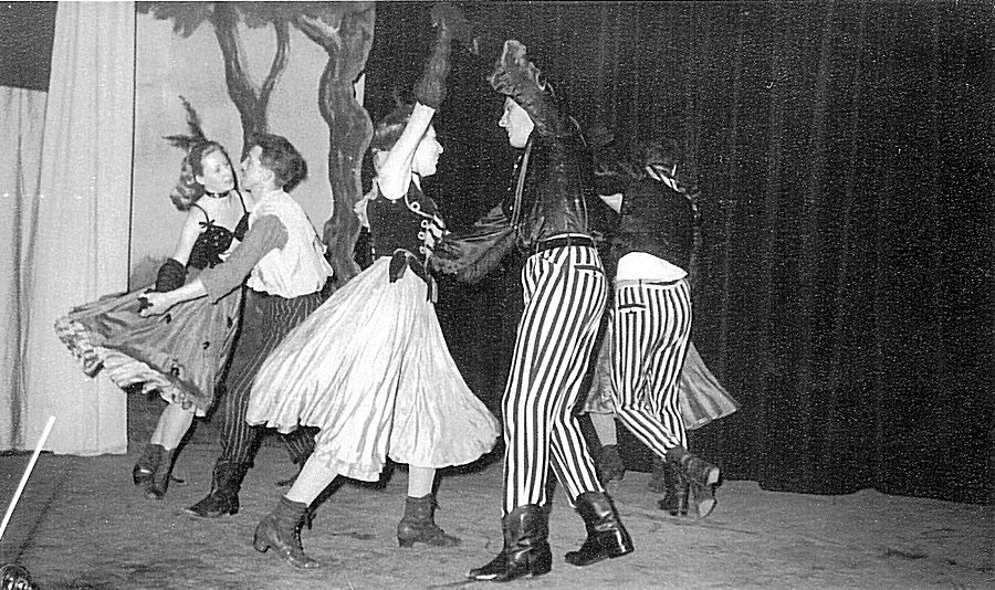 1957__Nov__Oklahoma0002.jpg