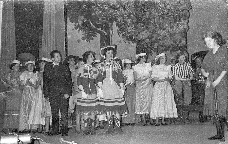 1961__Nov__Annie_Get_Your_Gun0010.jpg